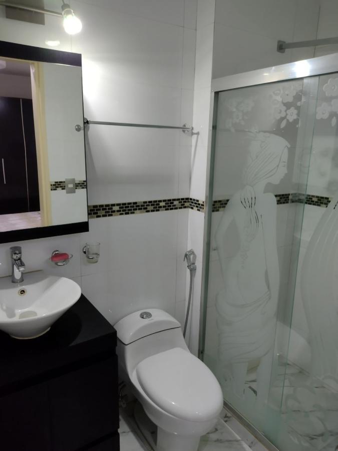 Apartamento Frente Al Aeropuerto De Maiquetía מראה חיצוני תמונה