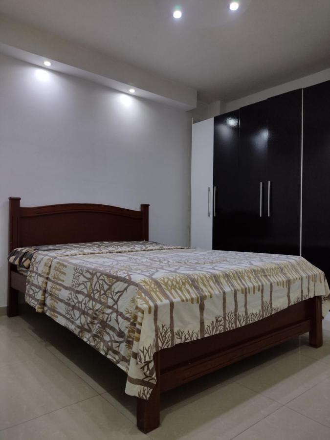 Apartamento Frente Al Aeropuerto De Maiquetía מראה חיצוני תמונה