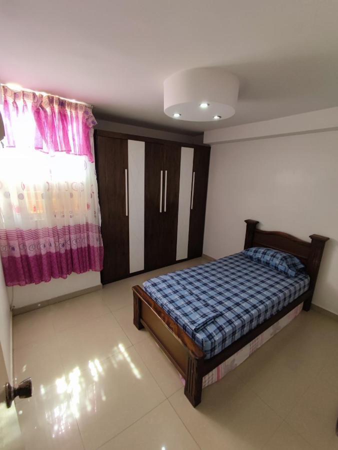 Apartamento Frente Al Aeropuerto De Maiquetía מראה חיצוני תמונה